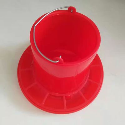 Plastic Bucket Feeding System PE Poultry Feeder Drinker
