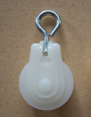Small Nylon Roller Chicken Pulley Poultry Farm Equipment