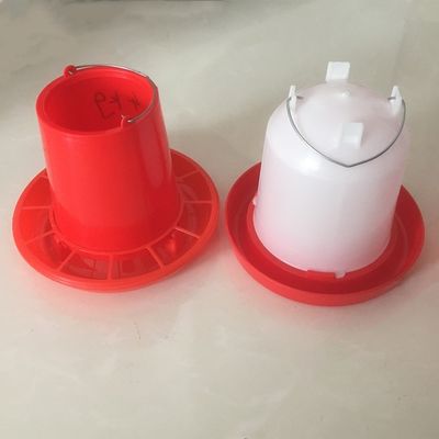 4kg Poultry Chicken Feed Bucket With Hanging Manual Feeder Drinkers