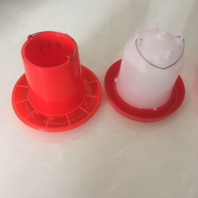 1.5kg Plastic Poultry Chicken Feeder And Drinker