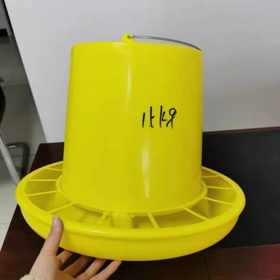 Automatic 15kg Poultry Feeder Drinker Chicken Watering